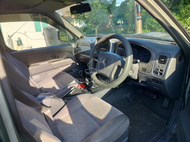 2006 Nissan FRONTIER 2.5 GRANROAD (M) - 3