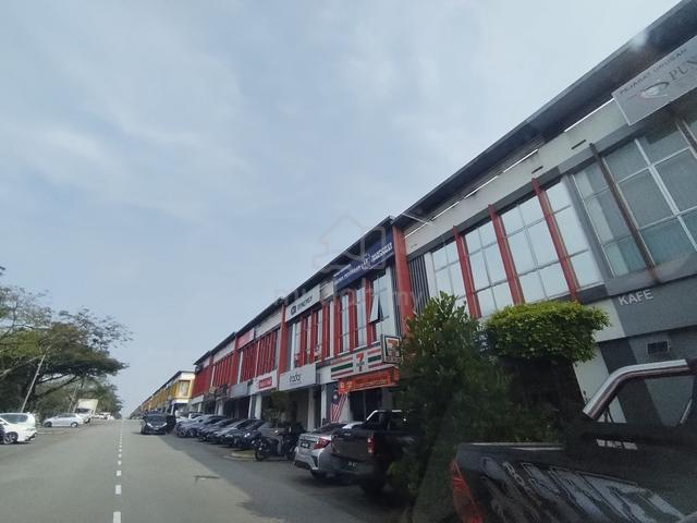 Impian Emas 2sty Corner 34x90 facing Road 1