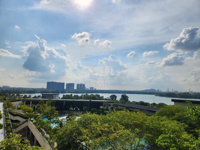 Skyvilla @ D Island 1