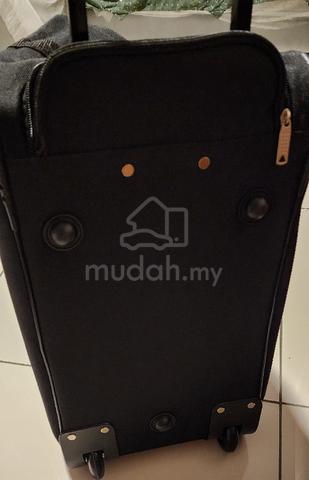 Carousel Image