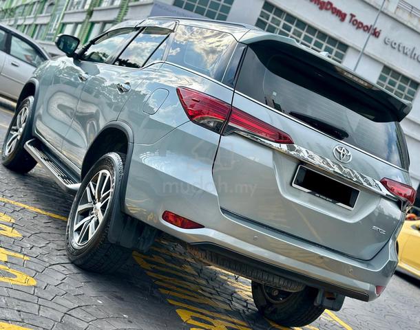 POWERBOOTš„2018 Toyota FORTUNER 2.7 SRZ 360CAMERA - 2