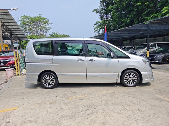 2017 Nissan SERENA FULL SPEC 2.0 (AUTO) - 2