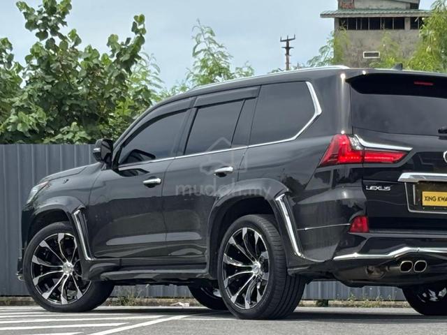 2017 Lexus LX570 5.7 (A) - 3