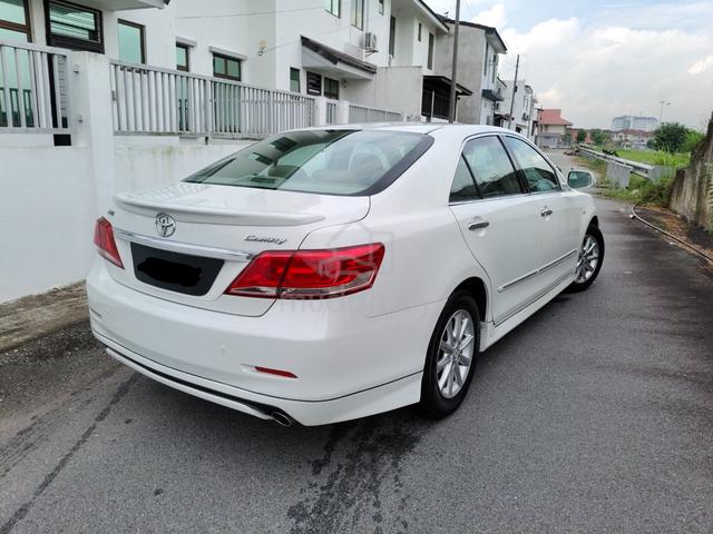 2011 Toyota CAMRY 2.0 G FACELIFT (A) - 3