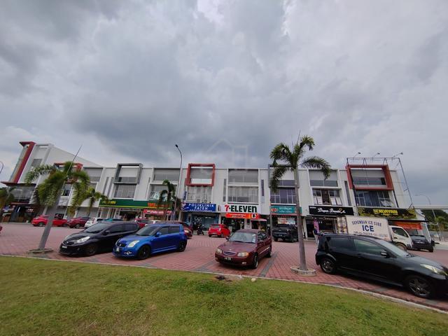 CORNER SHOP TO LET Sendayan Shop For REnt 1