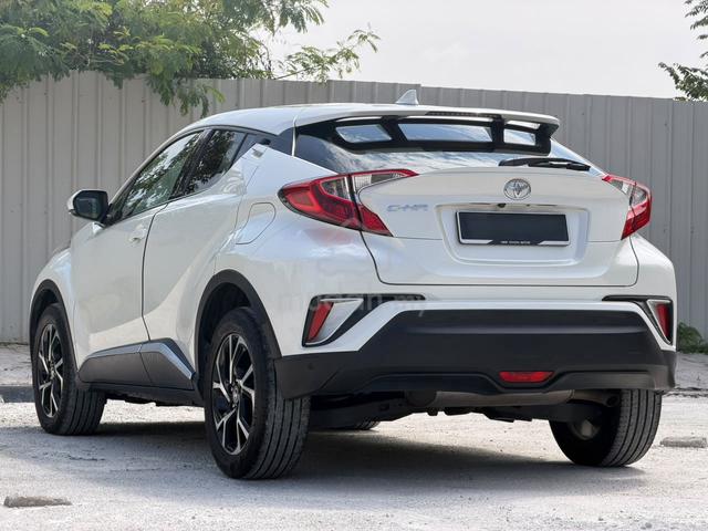 WARRANTY⭐FSR⭐FULL LOAN⭐2019 Toyota C-HR 1.8 (A) - 2