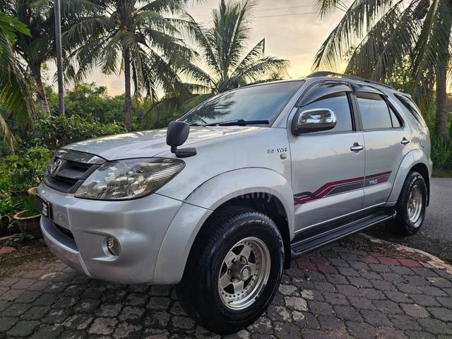 2005 Toyota FORTUNER 2.7 V (A) - 1