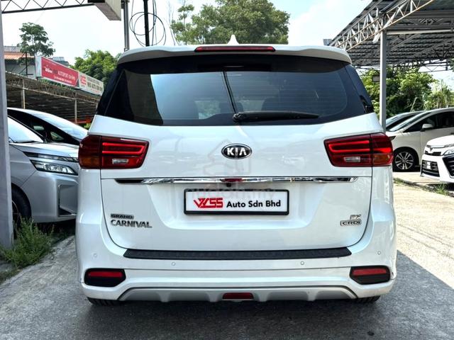 Kia GRAND CARNIVAL 2.2 D SX YP Power Tailgate KX - 4