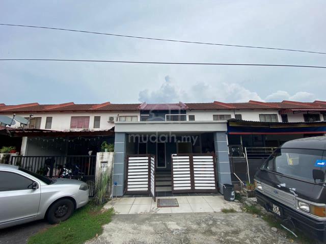 (Fully renovated)2Storey Terrace House Taman Kantan Permai,Kajang 1