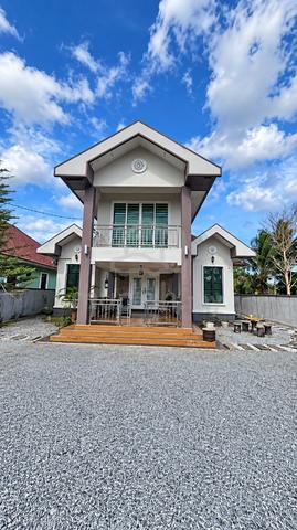 Banglo 1 1/2 Tingkat KAMPUNG KOR, Kota Bharu untuk di SEWA 1
