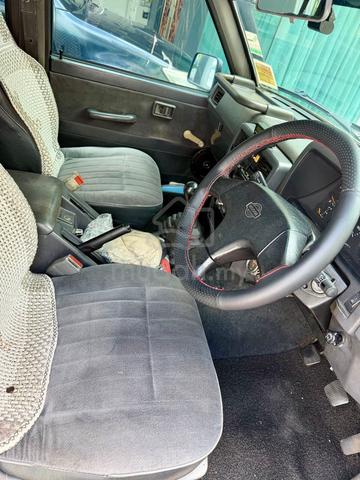 1995 Nissan PATROL 4.2 SAFARI RGY60 (M) - 5