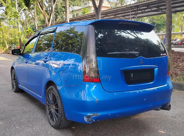 2007 Mitsubishi GRANDIS 2.4 (A) - 3
