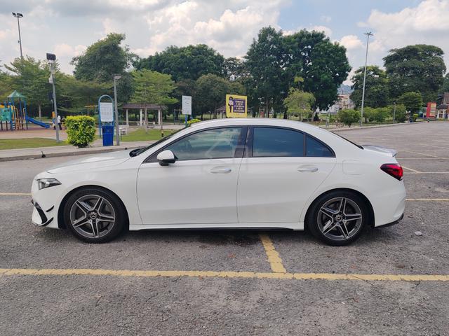 Mercedes Benz A250 2.0 AMG SEDAN A45KIT CARING OWN - 5