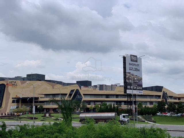 Bandar Rinching Sek 5 Semenyih Popular Ample Parking 3 storey For Sale 1