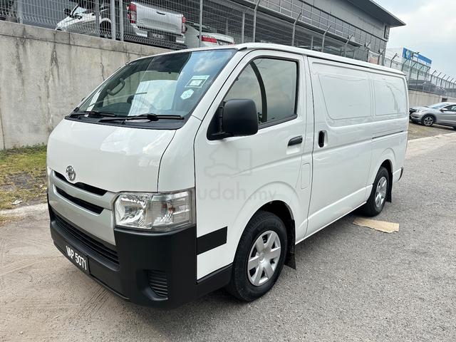 2017 Toyota HIACE 2.5 ENHANCED (M) - 2