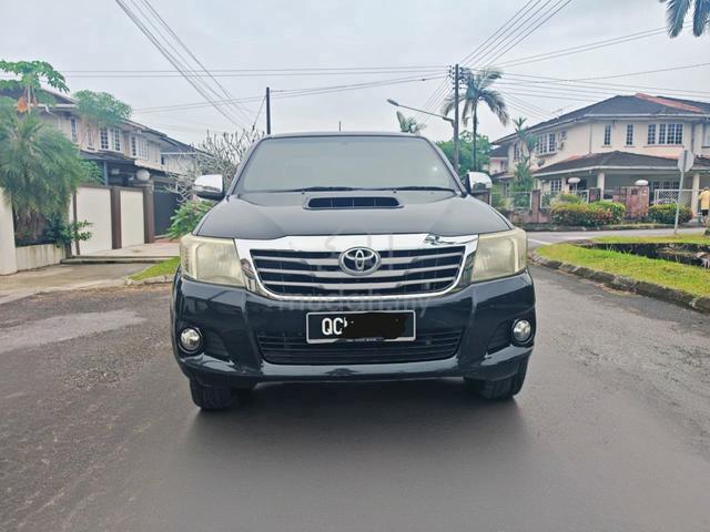 2014 Toyota HILUX 2.5 G VNT (A) 1 OWNER - 3