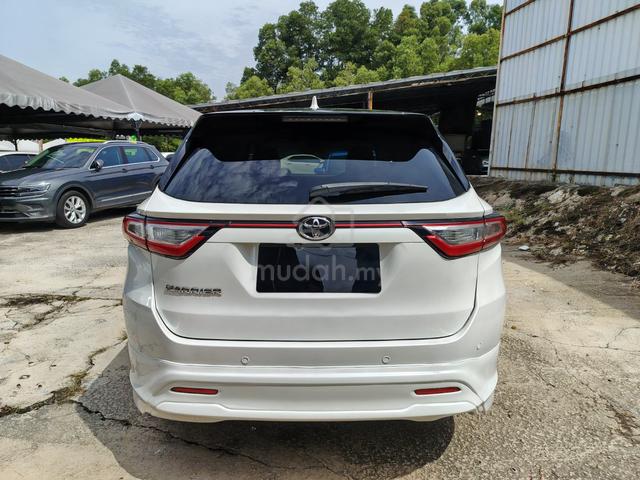 2017 Toyota HARRIER 2.0 PREMIUM (A) - 4
