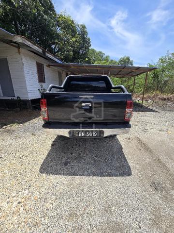 2014 Toyota HILUX 2.5 G TRD SPORTIVO (A) - 3