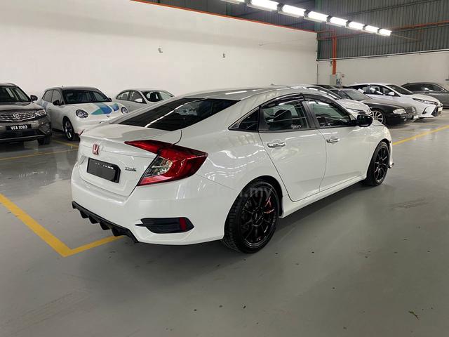 2019 Honda CIVIC 1.5 TC-PREMIUM (A) - 4