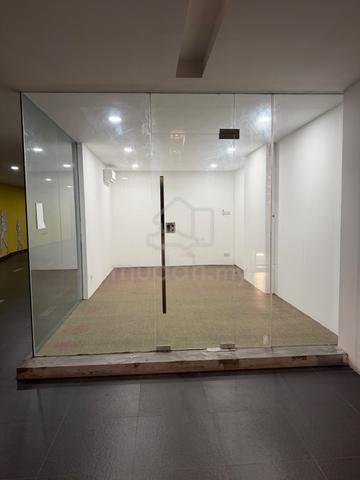 Shoplot space facing Main Road 1