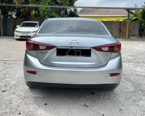L/KEDAI 2016 Mazda 3 2.0 SEDAN GL SKYACTIV LikeNEW - 4