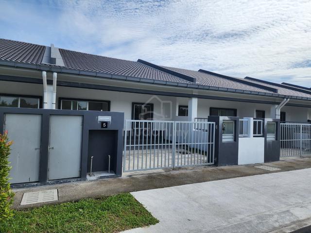 Pulau Indah Rumah Teres 20x64, Ada Security & CCTV 1