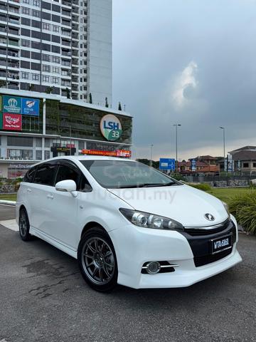 2016 Toyota WISH 1.8 S DBA-ZGE20W (A) - 1