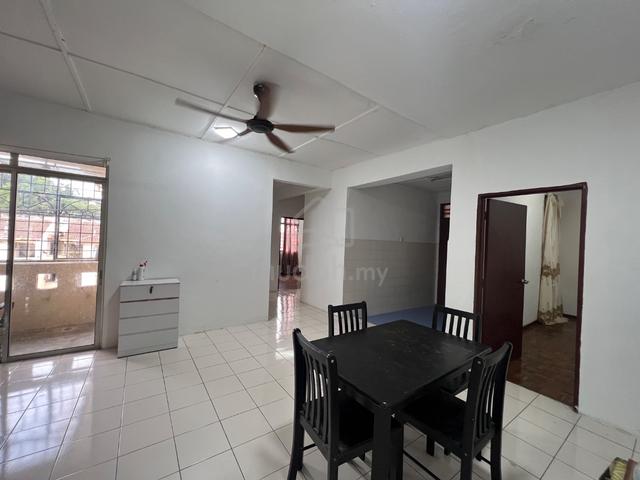 Sri Baiduri Apartment 1