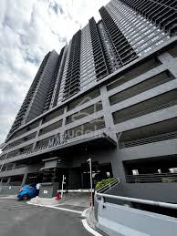 Residensi Max 1