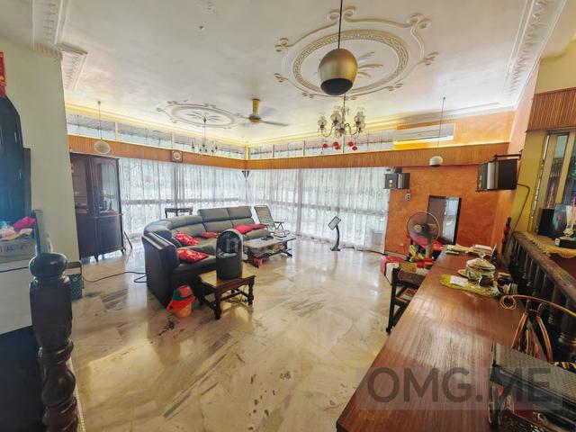Taman Gembira Klang Double Storey Bungalow fully renovated 7 bedrooms 1