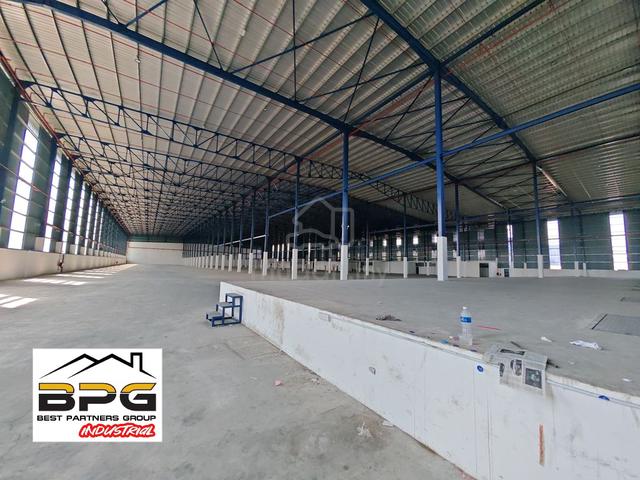Kulim warehouse for rent! 1