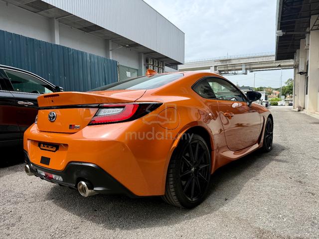 2023 Toyota 86GR 2.4 RZ 10TH ANIVERSARY EDITION - 4