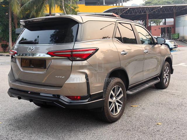 Toyota FORTUNER 2.7 SRZ 2TR-FE P/Bot Petrol GR B/K - 4