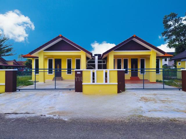 Rumah Semi_D Untuk Dijual Pasir Puteh Pdg Pak Amat 1