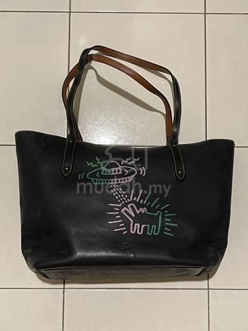 Carousel Image Selected