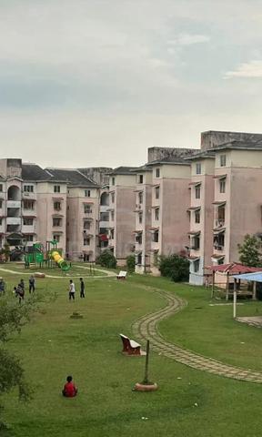 Anggerik Apartment (Taman Bunga Raya) 1