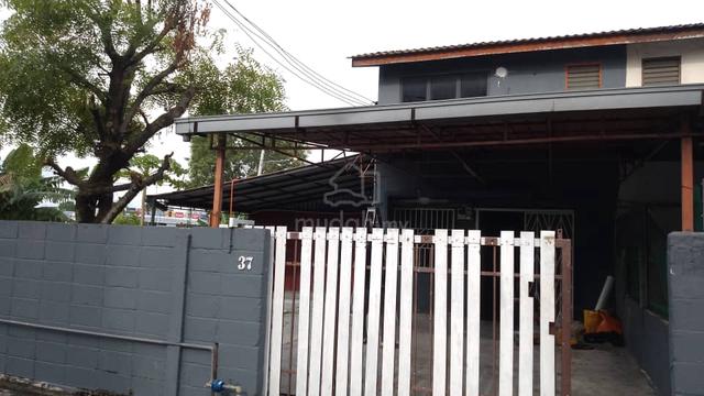 Double 2 Storey Landed House Balakong 1850sf Seri Kembangan 1