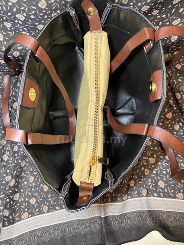 Carousel Image