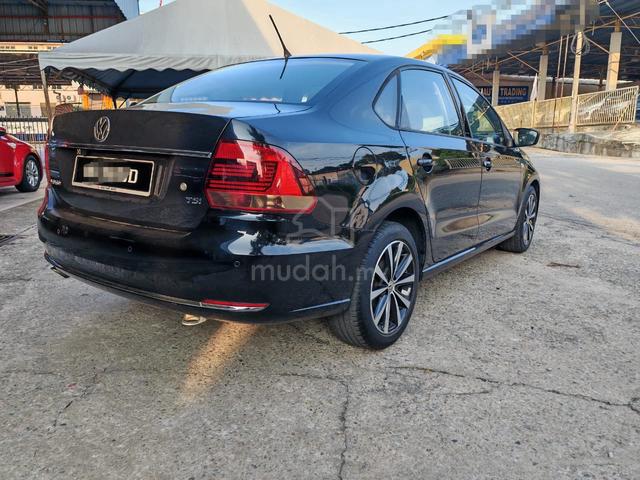 2016 Volkswagen VENTO 1.2 TSI HIGHLINE (A) - 4