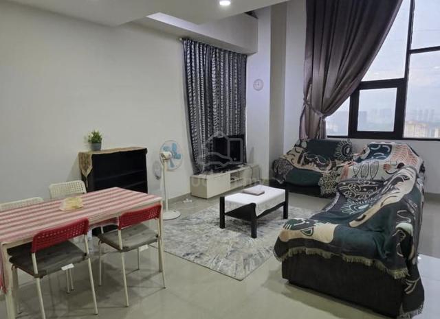 E Suite-Designer Suite @ Emerald Avenue 1