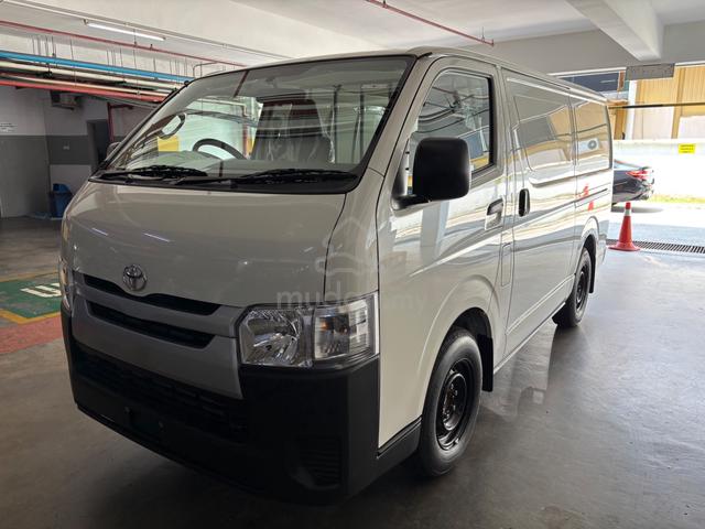 2026 Toyota HIACE 3.0 PANEL VAN - 2