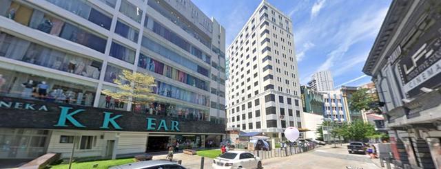 7 Storeys Building at Jalan Tuanku Abdul Rahman Kuala Lumpur For Rent 1