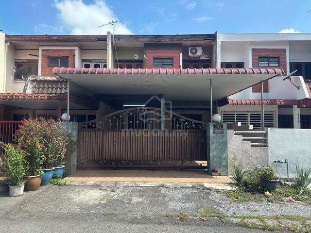 Double Storey House For Rent In Bercham Ipoh-Convenience area 1