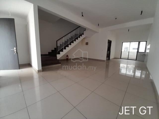 Bandar Bukit Raja Lyra Klang 2 Storey 20x75 Gated Guarded Area 1