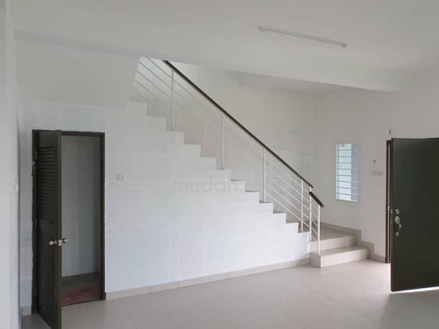 Double Storey Corner Lot Cherry Hillpark Puncak Alam 4