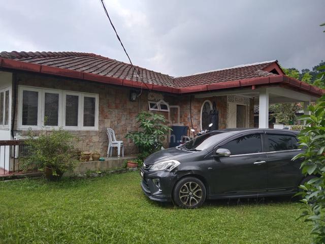 (Dual froantage)2 Storey bungalow house Taman Setia Gombak. K.Lumpur 1