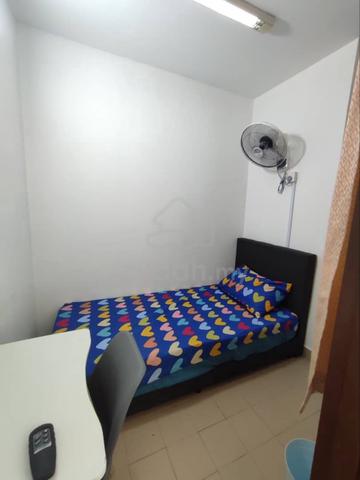 Suasana Sentral Condominium Single Room For Rent Mixed Gender Only 1