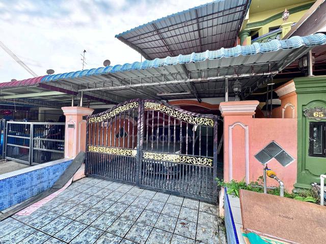 Taman Pulai Indah Skudai | Non Bumi | Renovated Unit 4 Bedrooms 1