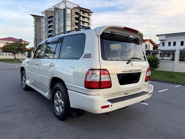 Toyota Land Cruiser 4.2 (A) Diesel Fullspec TIPTOP - 3