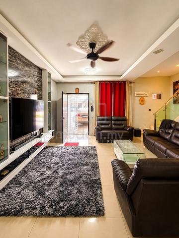 Rentak Perdana Bandar Puncak Alam @ Double Storey Terrace House 1